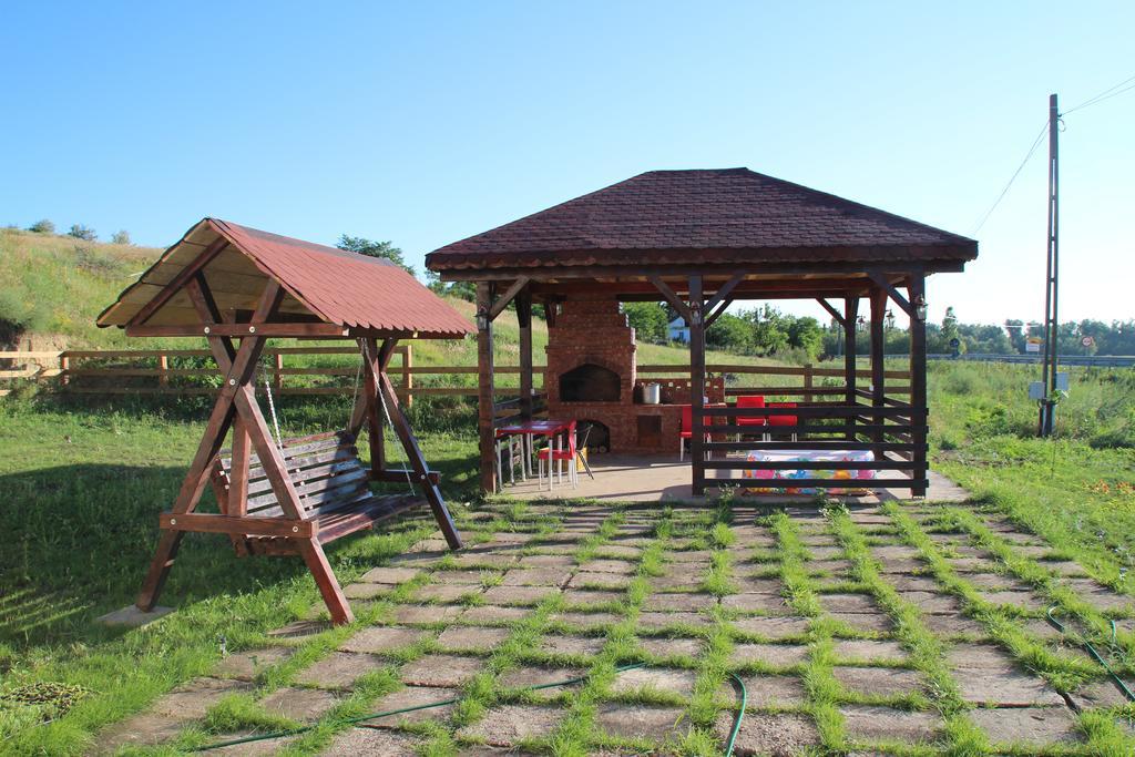 Pensiunea Fery Slobozia-Oancea Exteriör bild